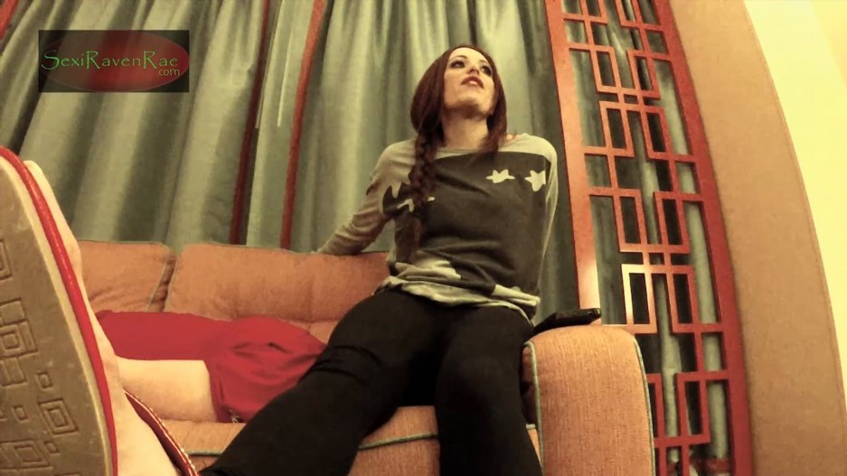 Sexiravenrae - Raven Rae - New Slave I’s Caught And Smothered